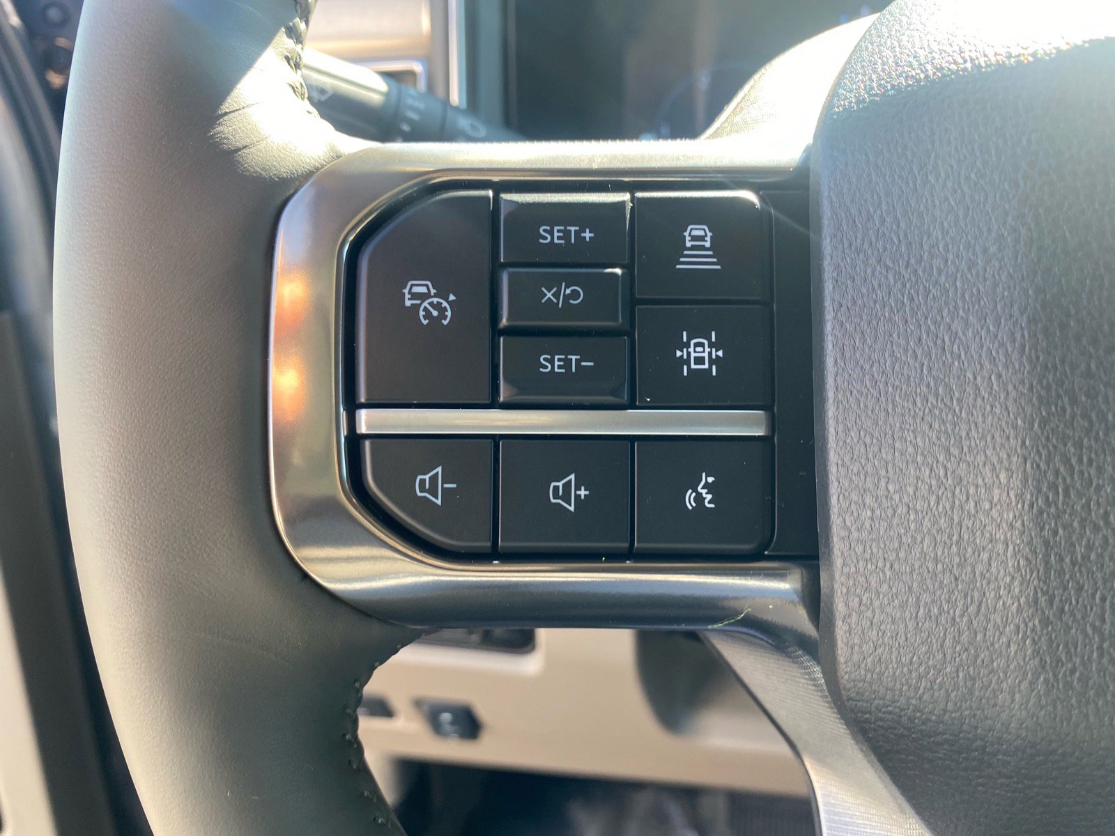 New 2026 Ford F250 Platinum w/ Platinum Plus Package image 34