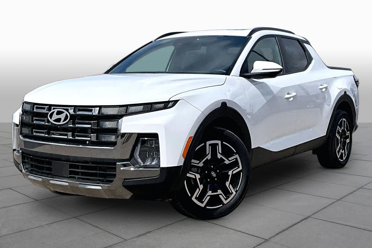 Certified 2025 Hyundai Santa Cruz Limited AWD/4WD image 1