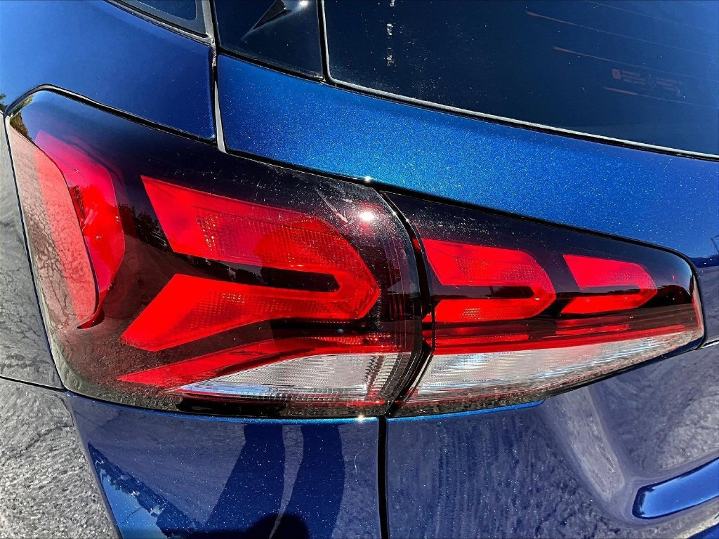 Used 2022 Chevrolet Equinox LS w/ LS Convenience Package FWD image 25