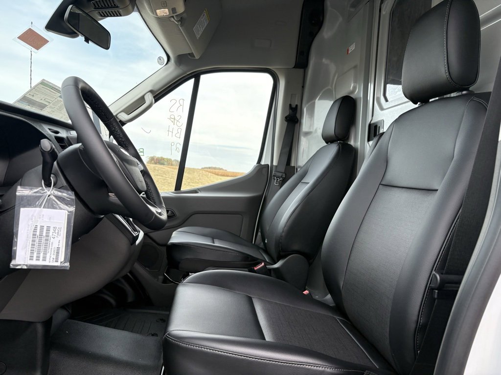 New 2026 Ford Transit 250 148 Medium Roof image 43