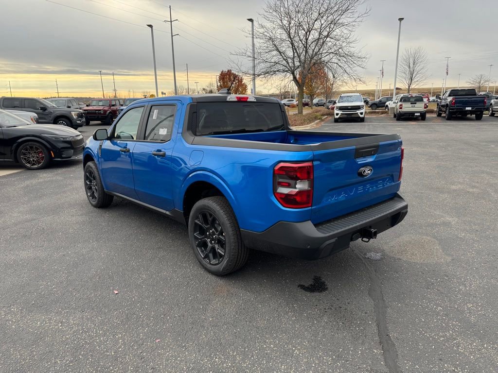 New 2025 Ford Maverick XLT w/ Black Appearance Package image 7