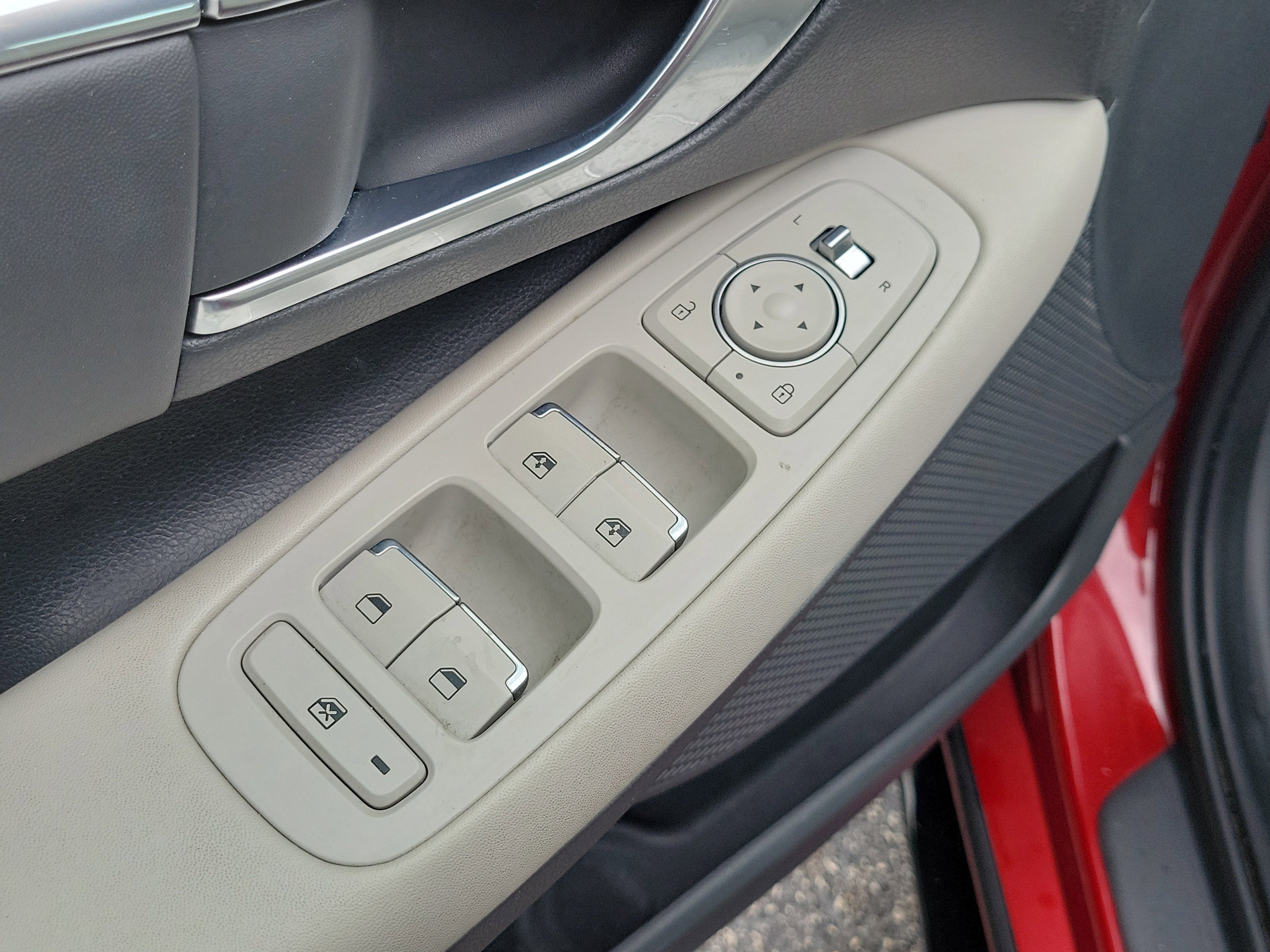 Used 2023 Hyundai Sonata SEL FWD image 17