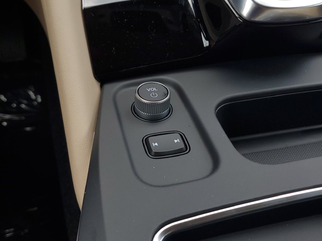 New 2026 Acura MDX w/ Technology Package FWD image 28