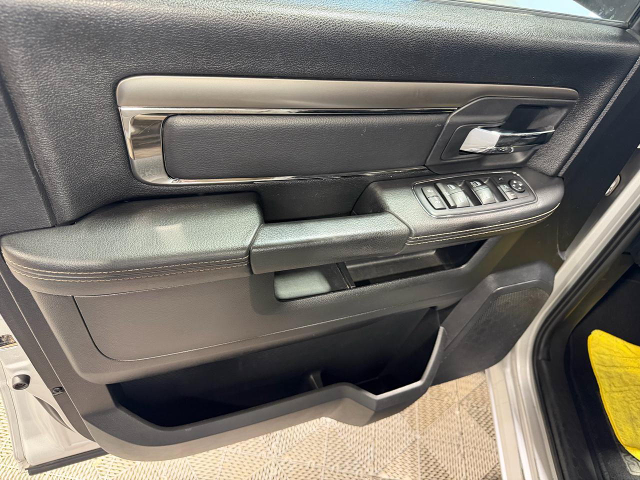 Used 2016 RAM 1500 Sport AWD/4WD image 26