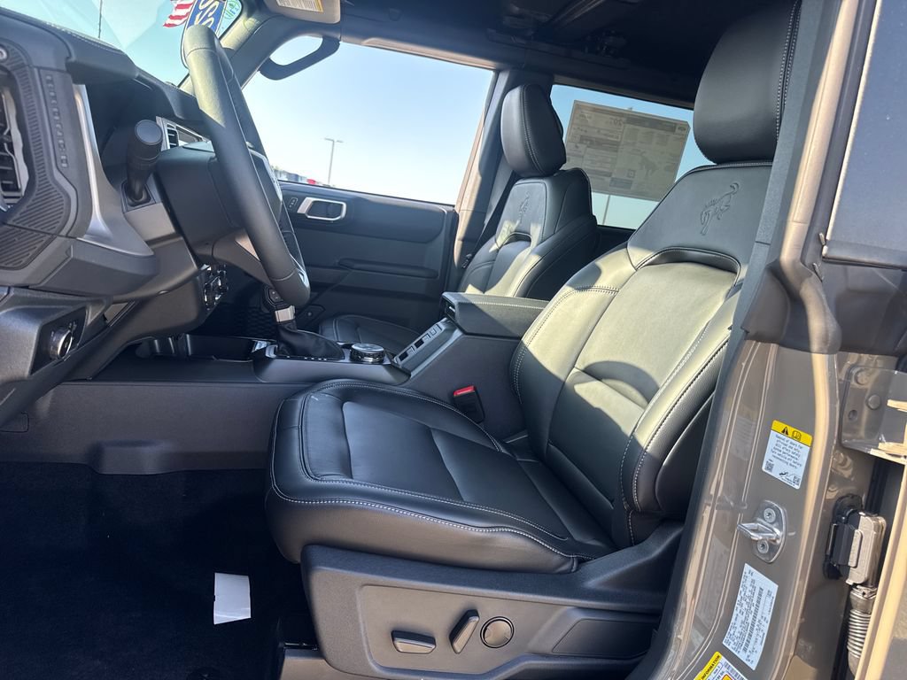 New 2026 Ford Bronco Outer Banks AWD/4WD image 15