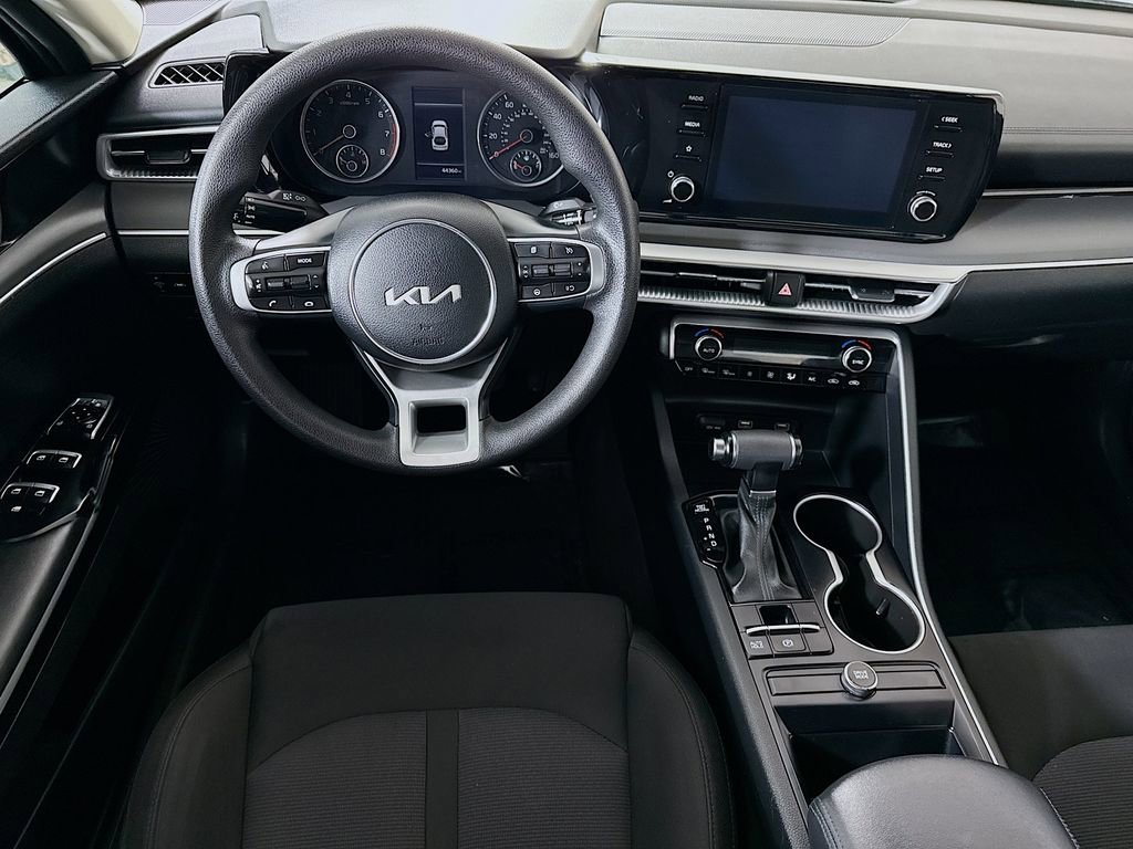 Used 2022 Kia K5 LXS FWD image 4