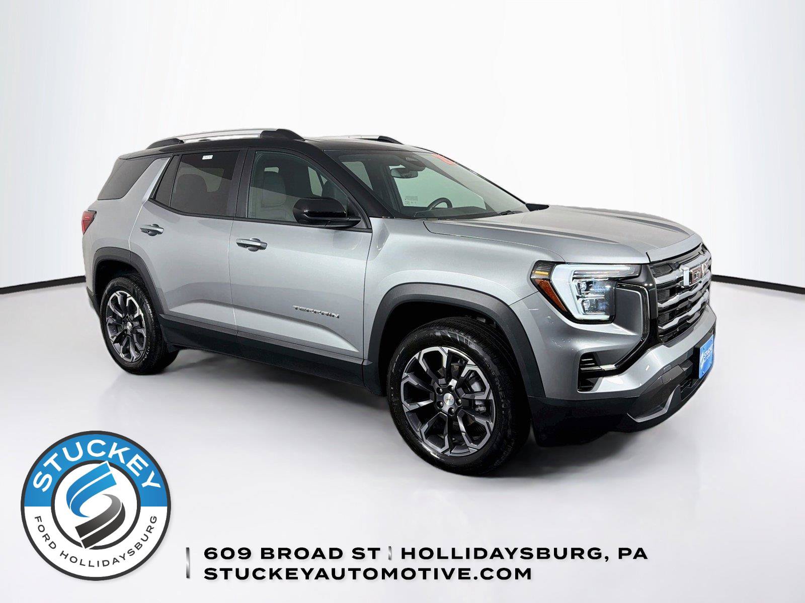 Used 2025 GMC Terrain Elevation w/ Elevation Premium Package
