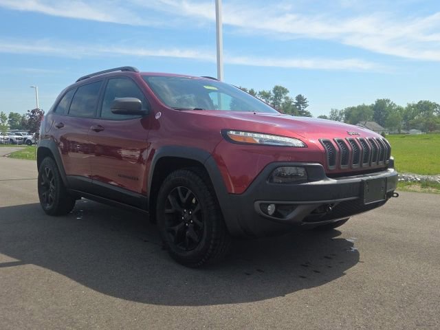 Used 2017 Jeep Cherokee Trailhawk AWD/4WD 360° Tour