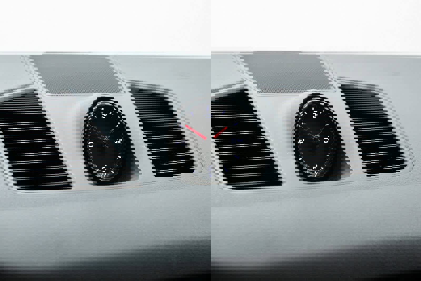 Certified 2023 Porsche Cayenne S Platinum image 25