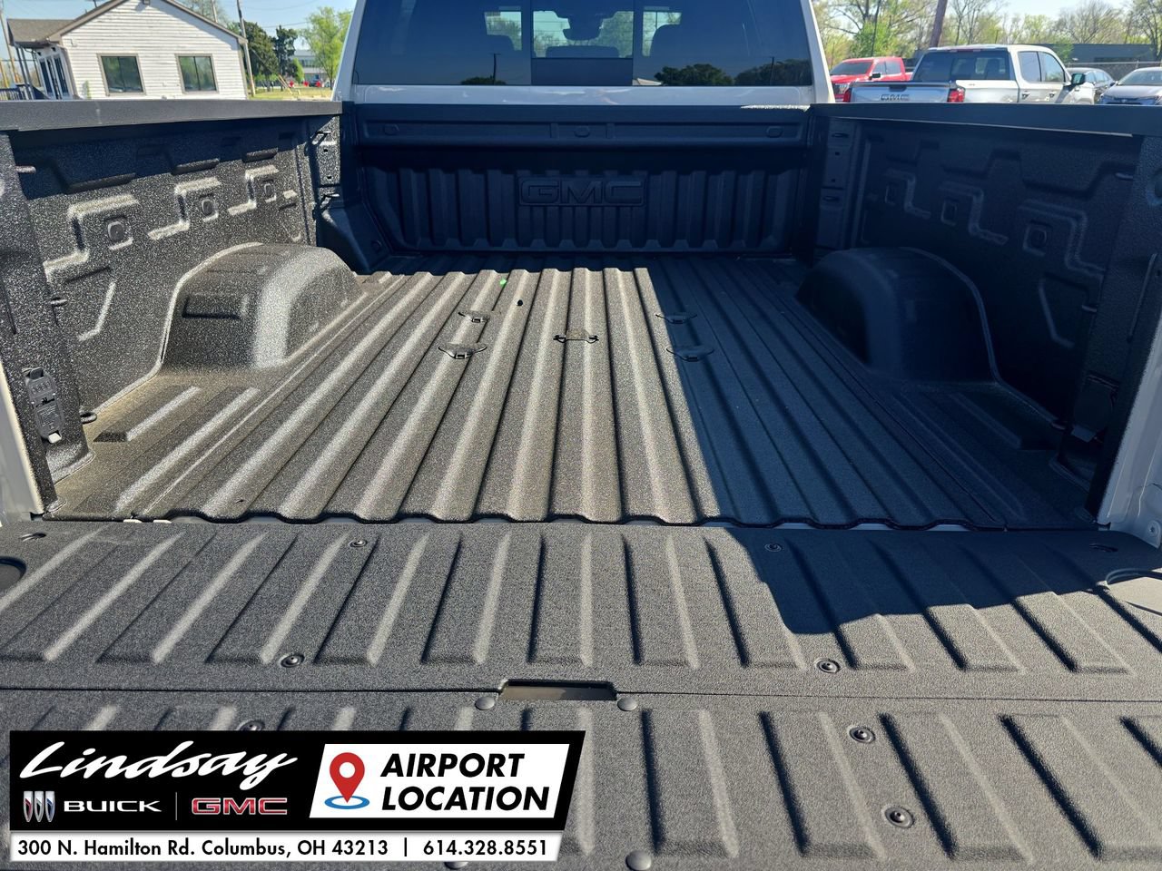 New 2026 GMC Sierra 2500 AT4 w/ AT4 Premium Plus Package AWD/4WD image 28