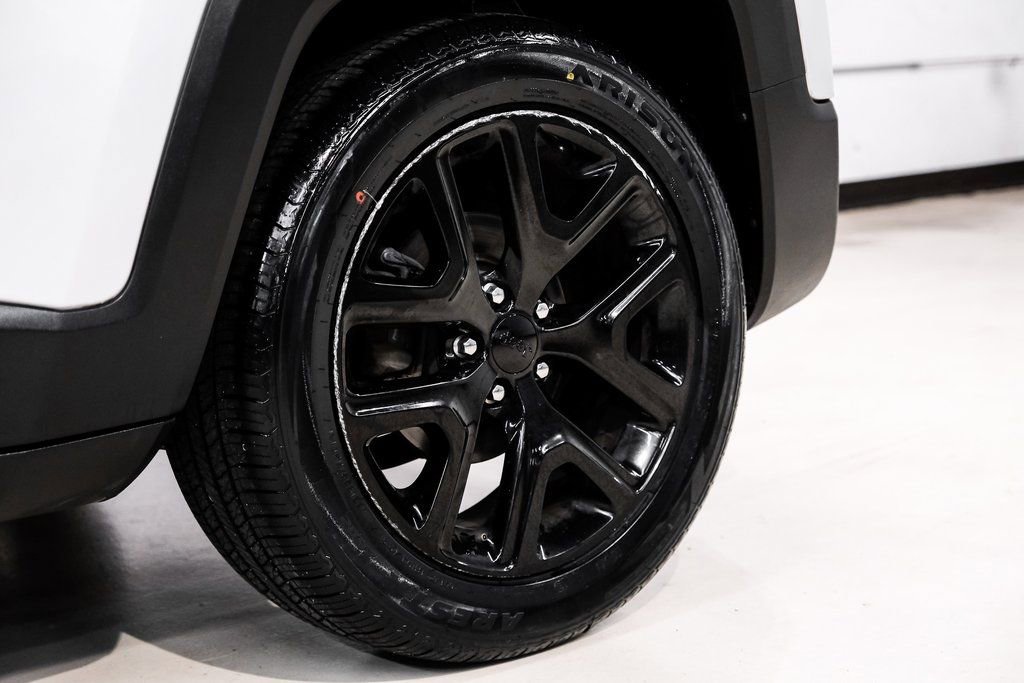 Used 2017 Jeep Renegade Altitude image 58