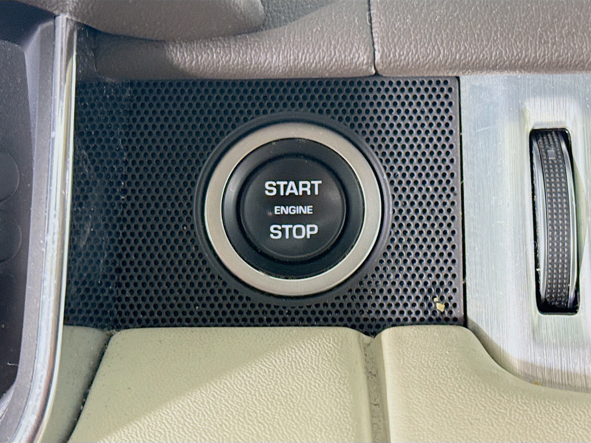 Used 2018 Land Rover Range Rover Supercharged AWD/4WD image 21