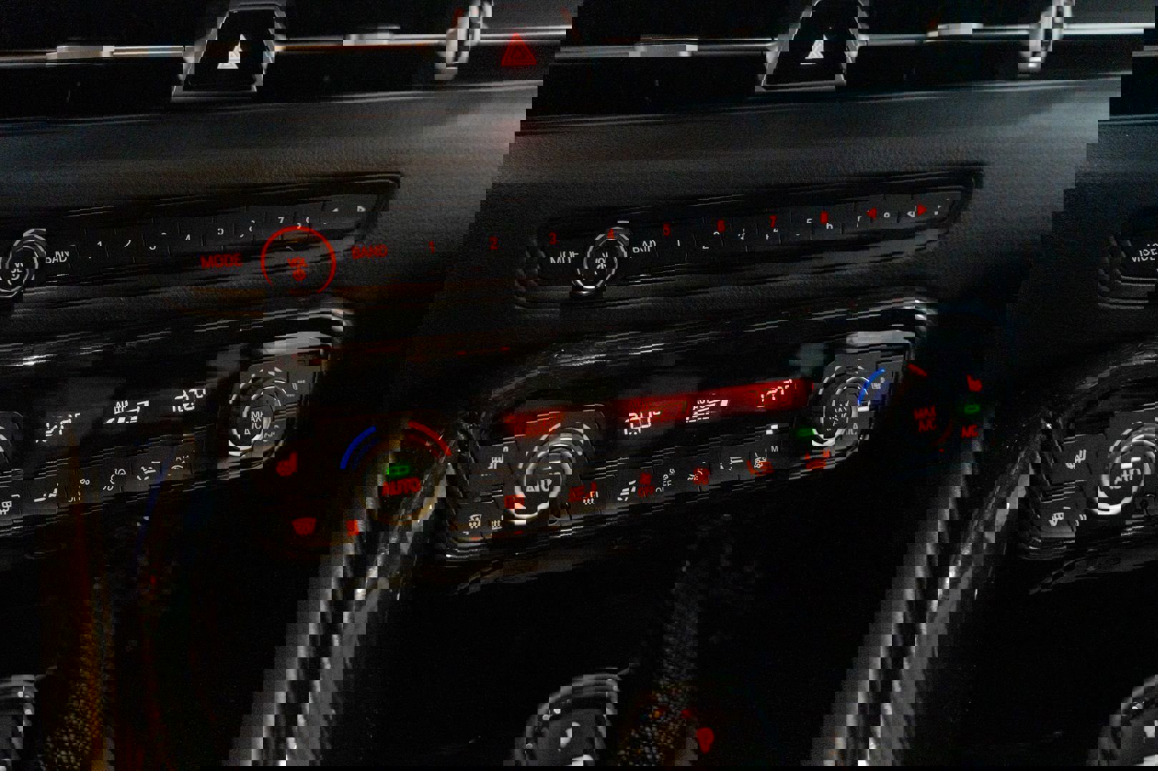 Used 2020 Toyota Supra Premium image 32