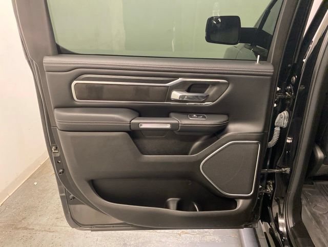 Used 2023 RAM 1500 Laramie AWD/4WD image 23