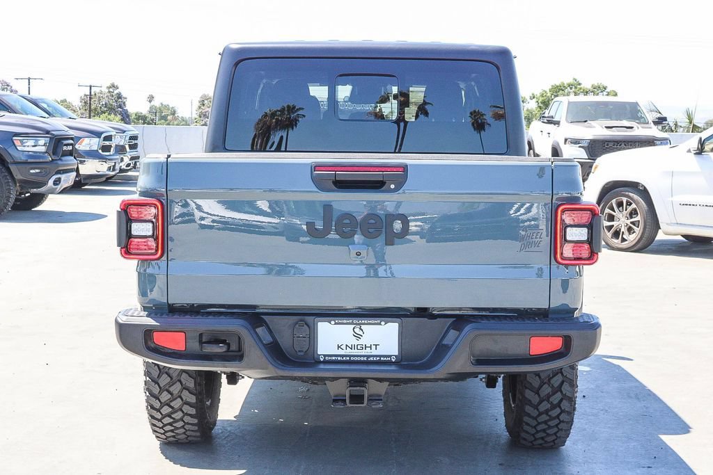 New 2026 Jeep Gladiator Sport AWD/4WD image 8