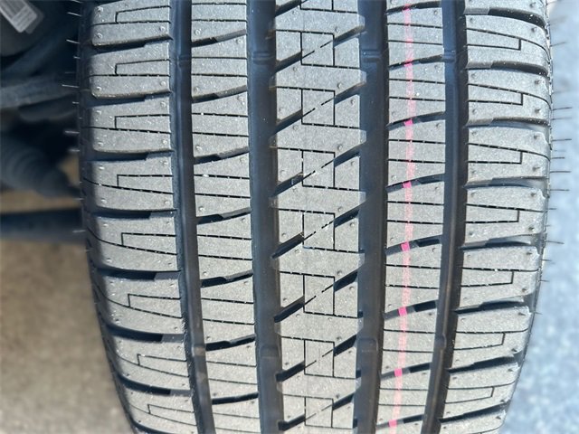 Used 2017 Chevrolet Tahoe LT w/ LT Signature Package image 11