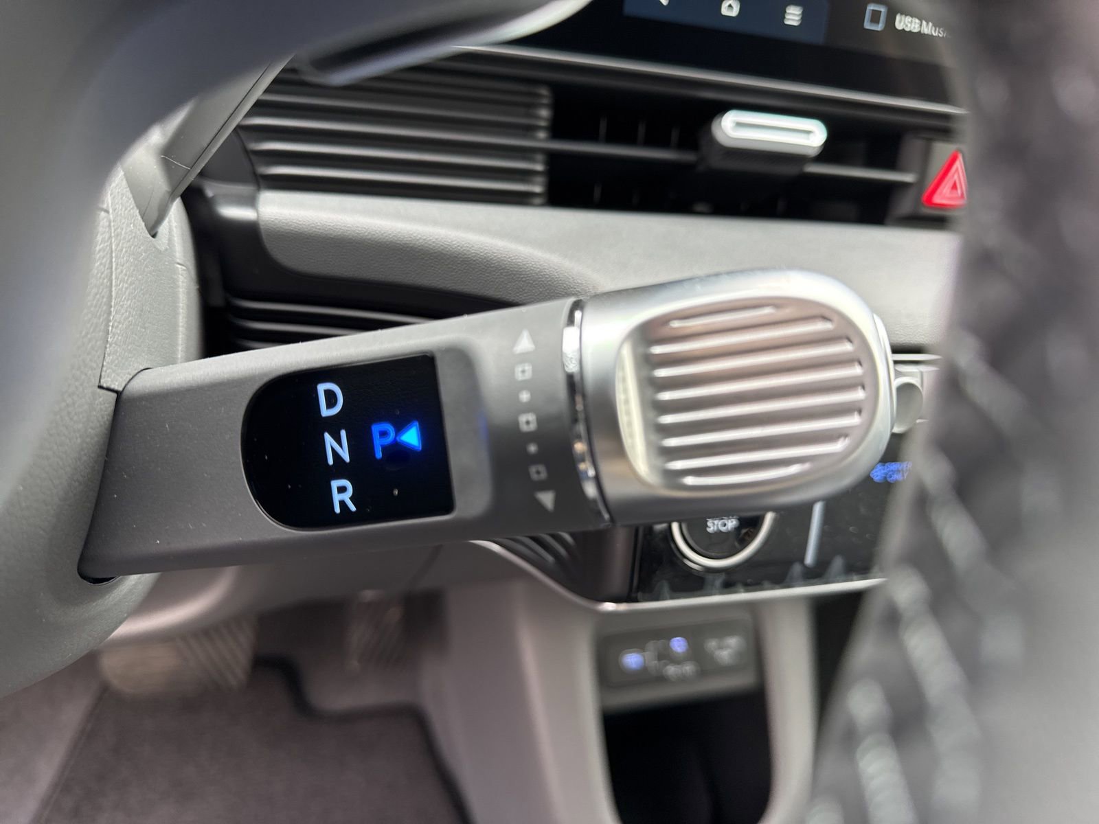 Used 2025 Hyundai Ioniq 5 SEL image 33