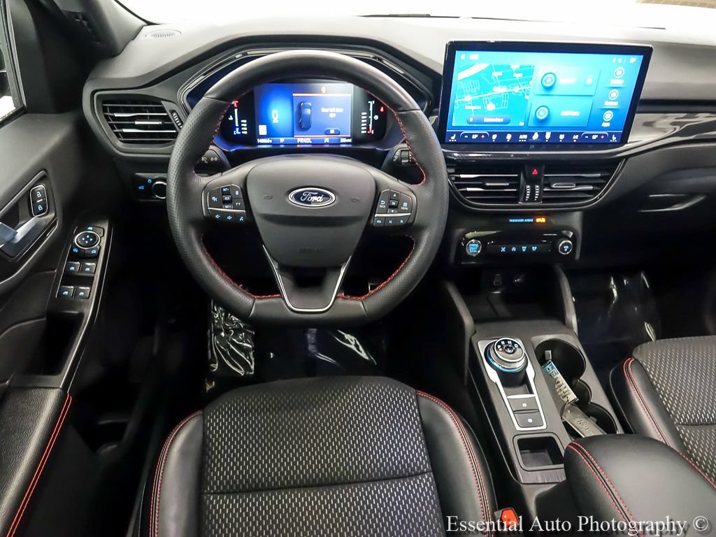 Certified 2024 Ford Escape ST-Line w/ Tech Pack #1 AWD/4WD image 14