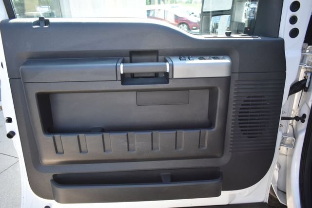 Used 2016 Ford F250 Lariat w/ Lariat Ultimate Package AWD/4WD image 20
