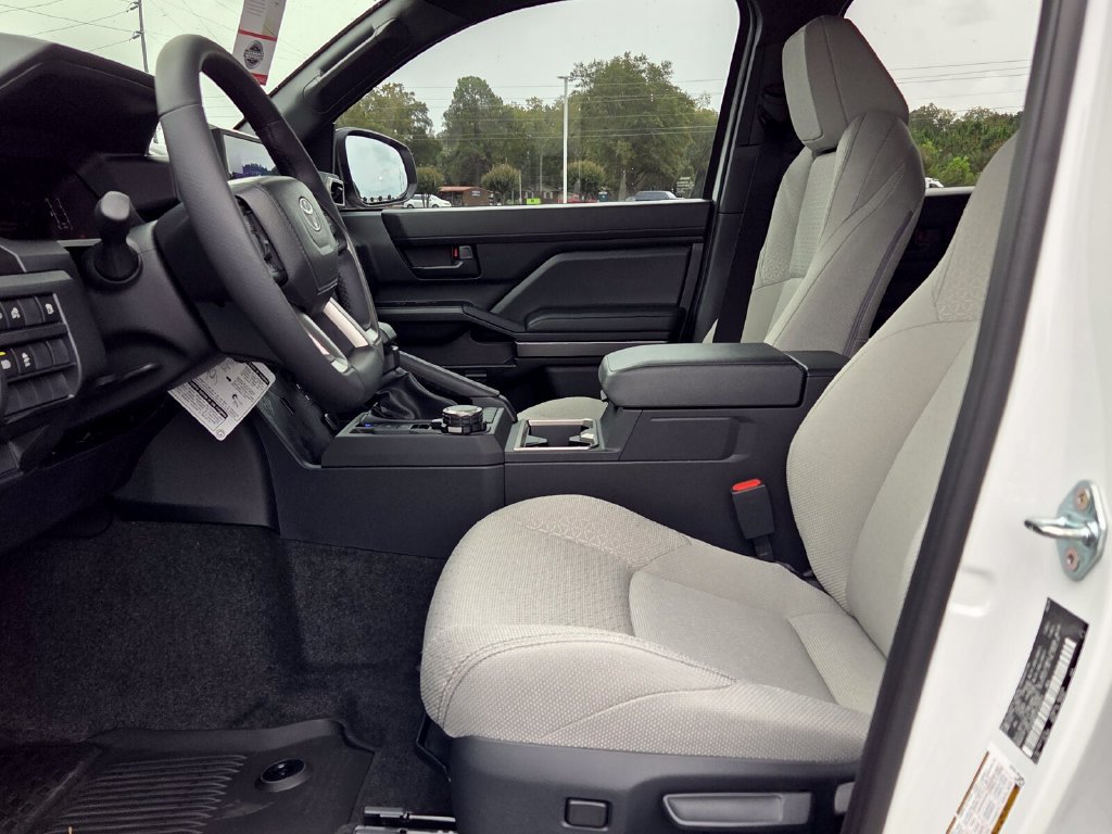 New 2026 Toyota 4Runner SR5 AWD/4WD image 5