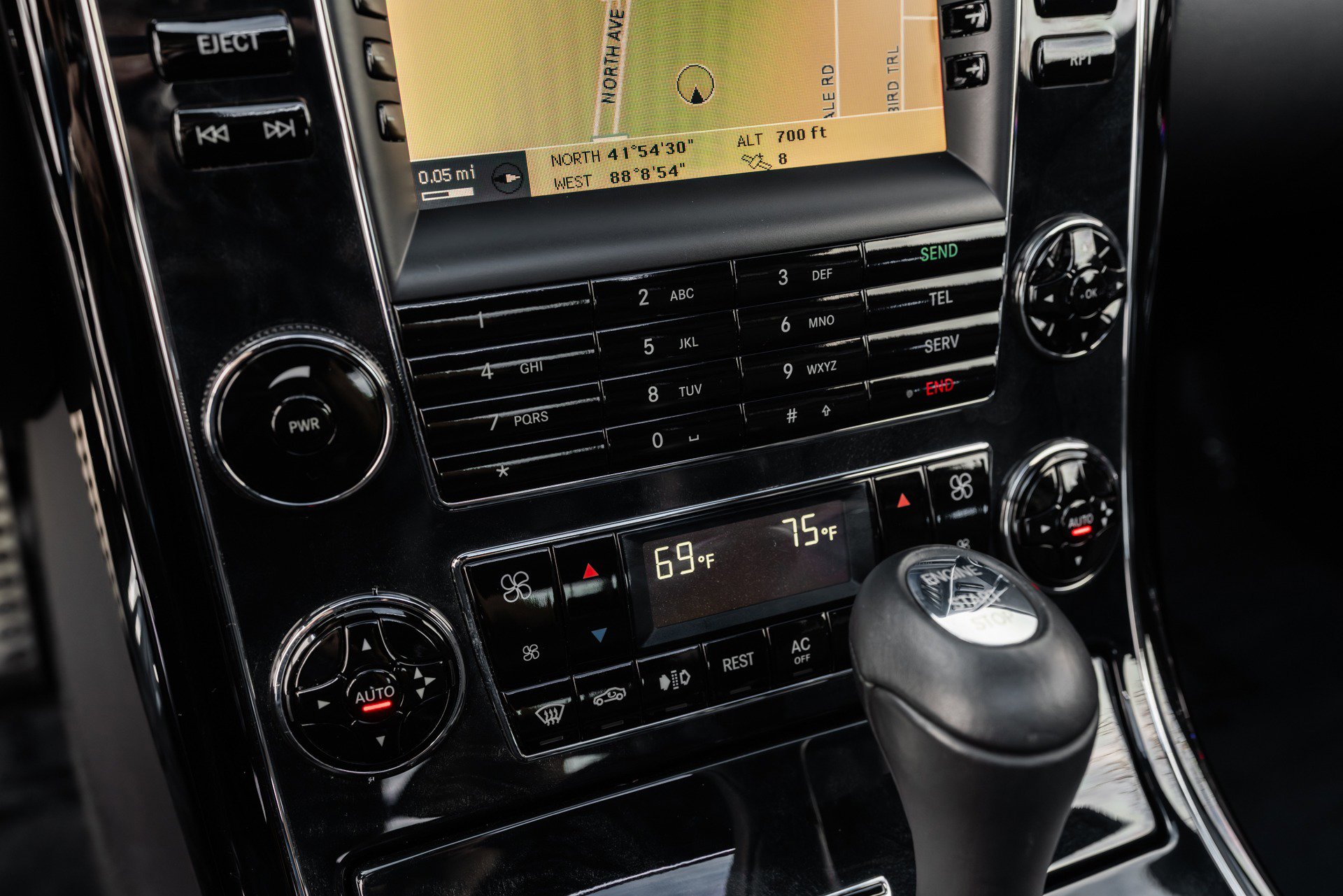 Used 2009 Maybach 57 S image 17