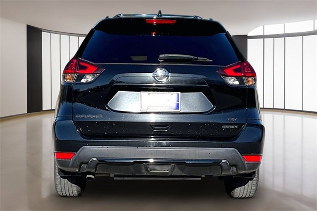 Used 2018 Nissan Rogue SV w/ Premium Package image 5