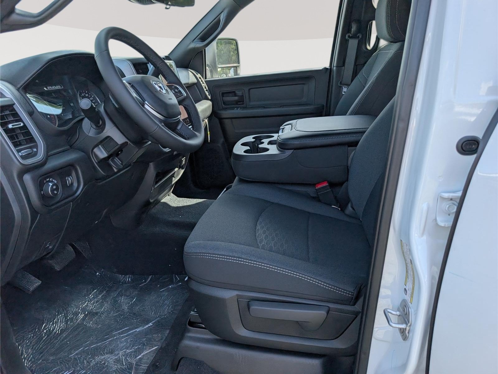 New 2026 RAM 3500 Tradesman w/ Safety Group AWD/4WD image 12