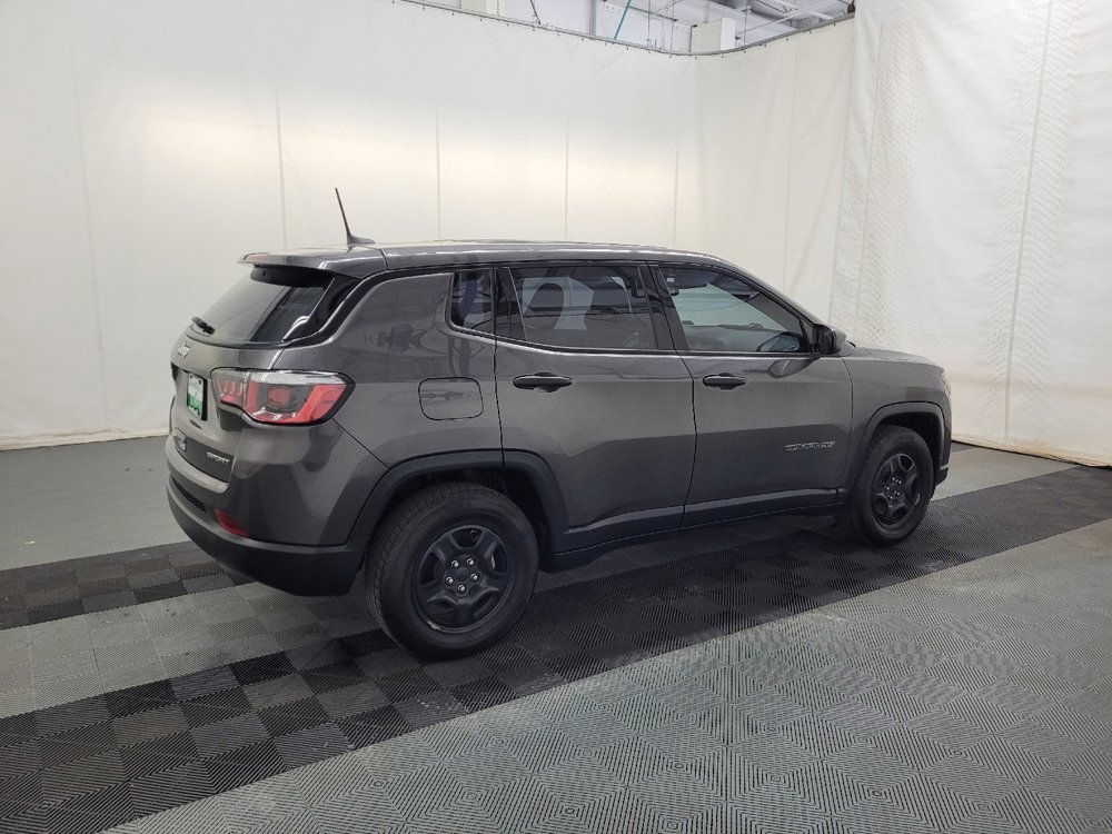 Used 2019 Jeep Compass Sport FWD image 10