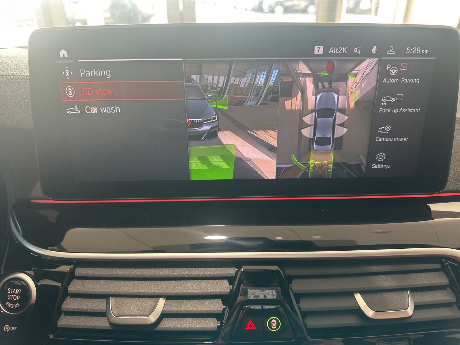 Used 2023 BMW M550i xDrive w/ Dynamic Handling Package image 29