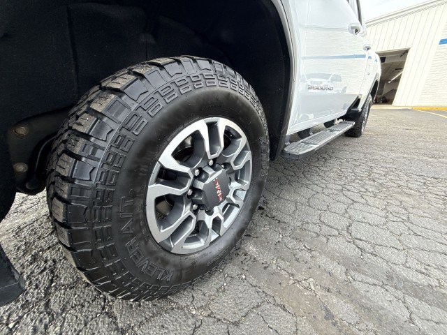 Certified 2021 GMC Sierra 2500 SLE w/ SLE Convenience Package image 18