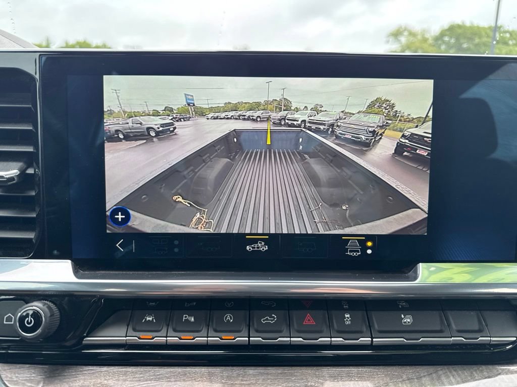 Used 2023 Chevrolet Silverado 1500 LTZ w/ Technology Package AWD/4WD image 29