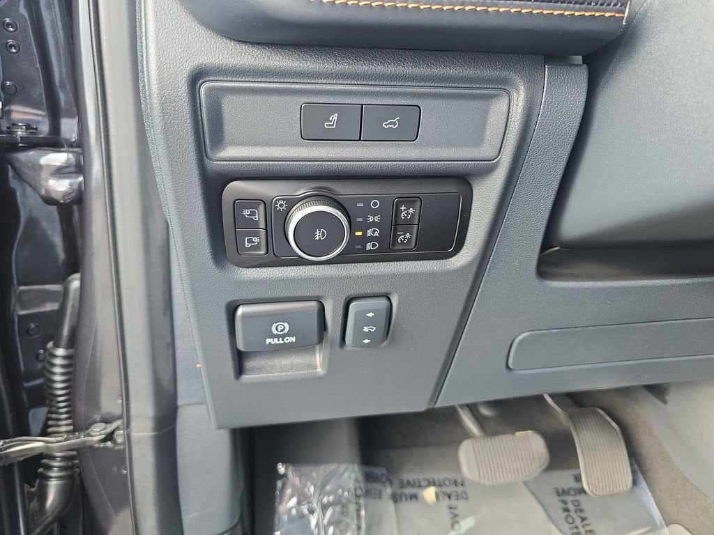 Used 2024 Ford Expedition Max Platinum image 21