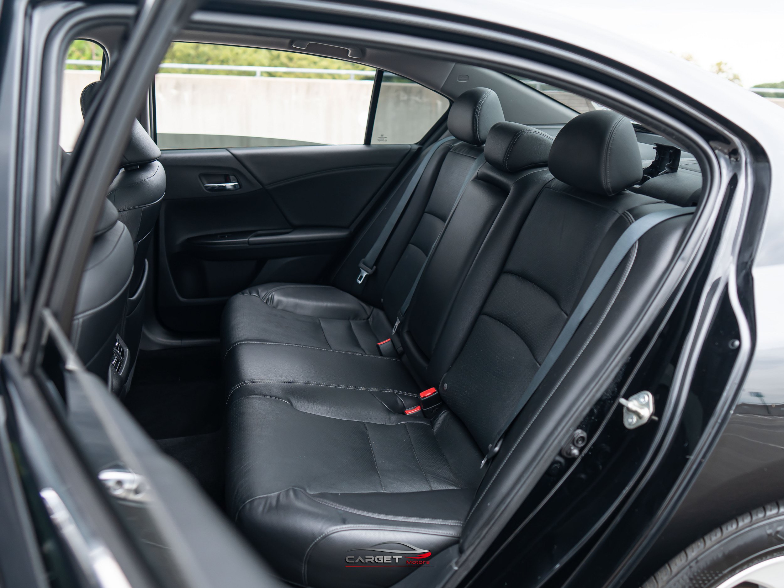 Used 2016 Honda Accord EX-L image 18