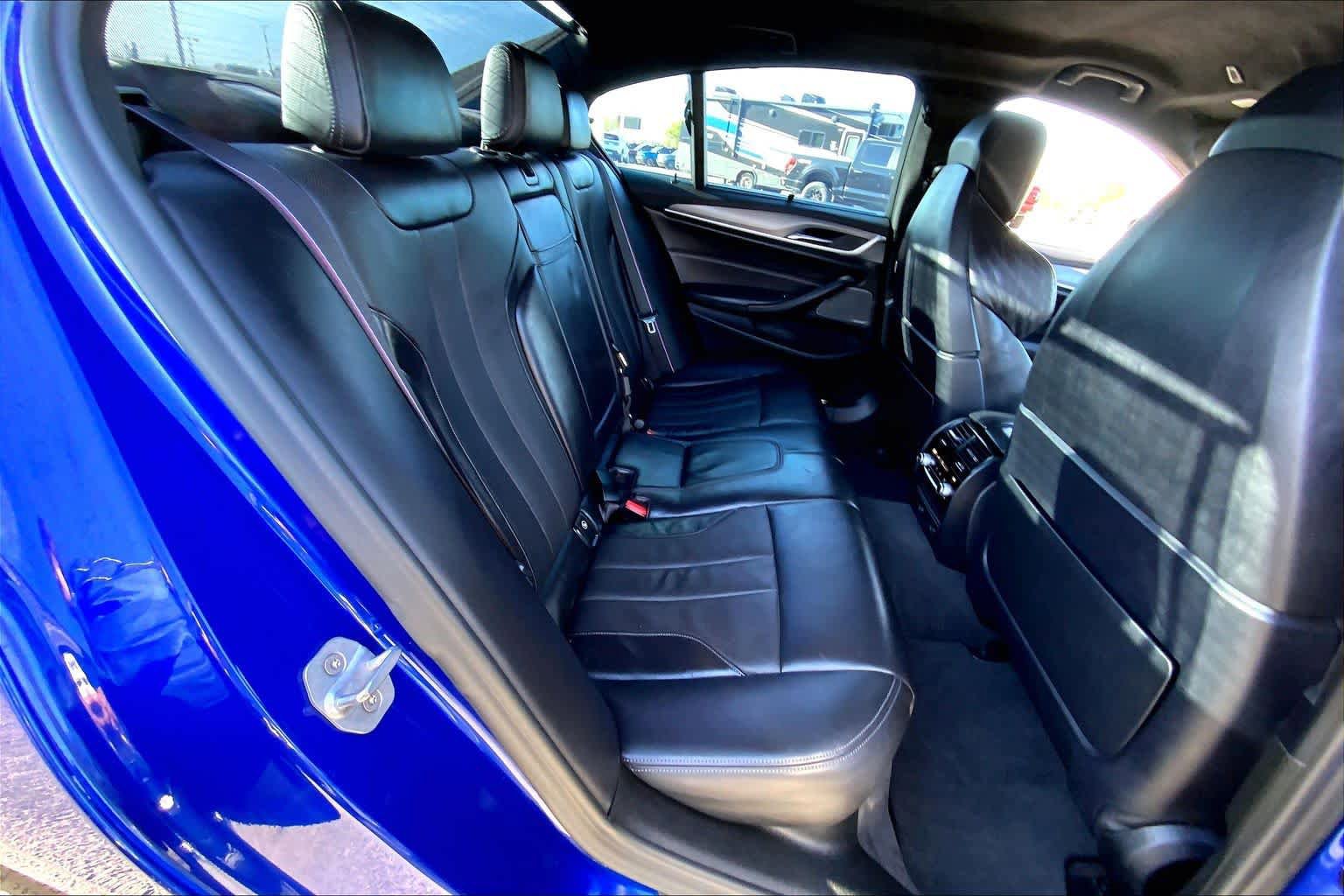 Used 2019 BMW M5 w/ Executive Package image 18