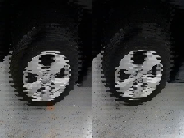 Used 2020 Jeep Compass Latitude w/ Cold Weather Group image 29