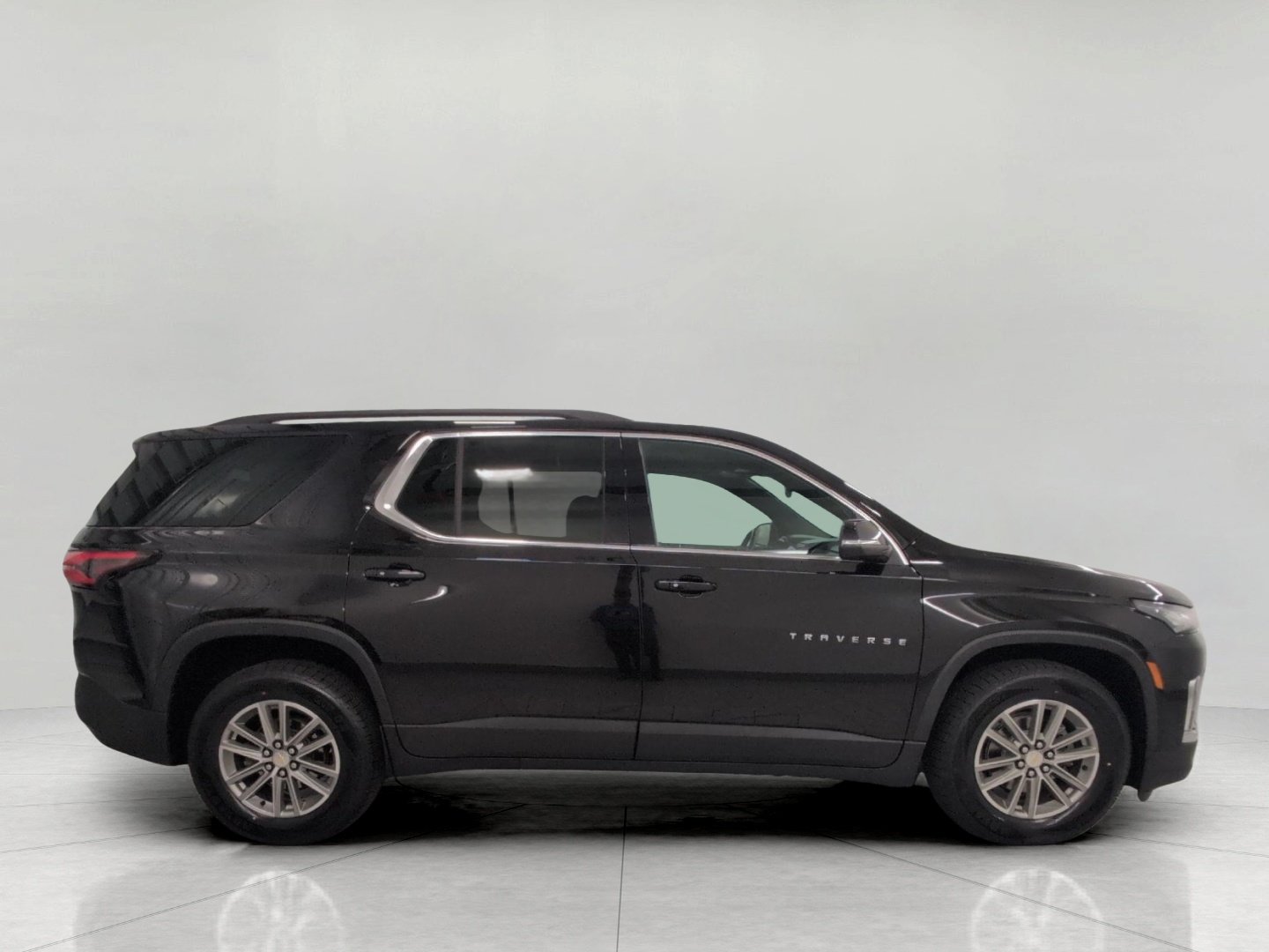 Certified 2023 Chevrolet Traverse LT AWD/4WD image 11