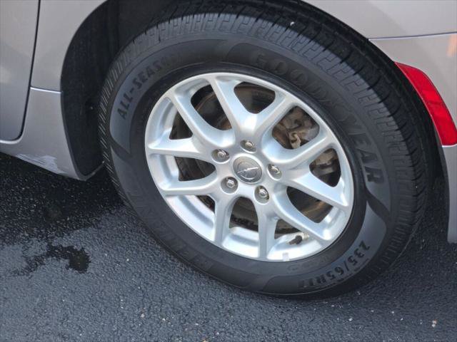 Certified 2020 Chrysler Pacifica Touring-L FWD image 19