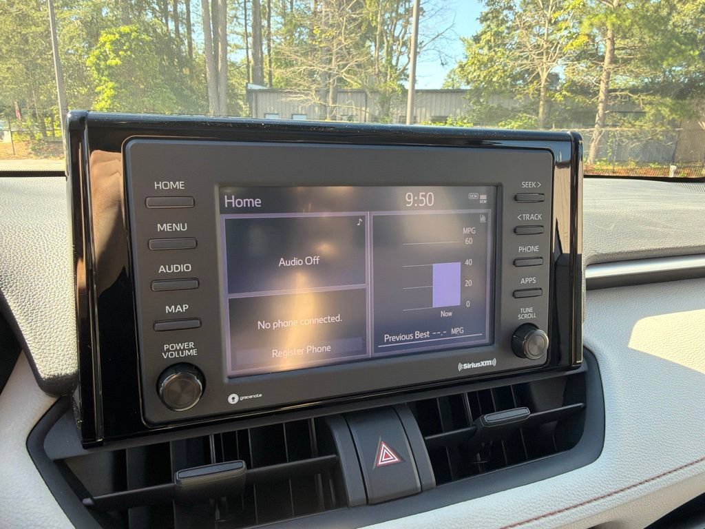 Used 2022 Toyota RAV4 XLE w/ Convenience Package AWD/4WD image 10