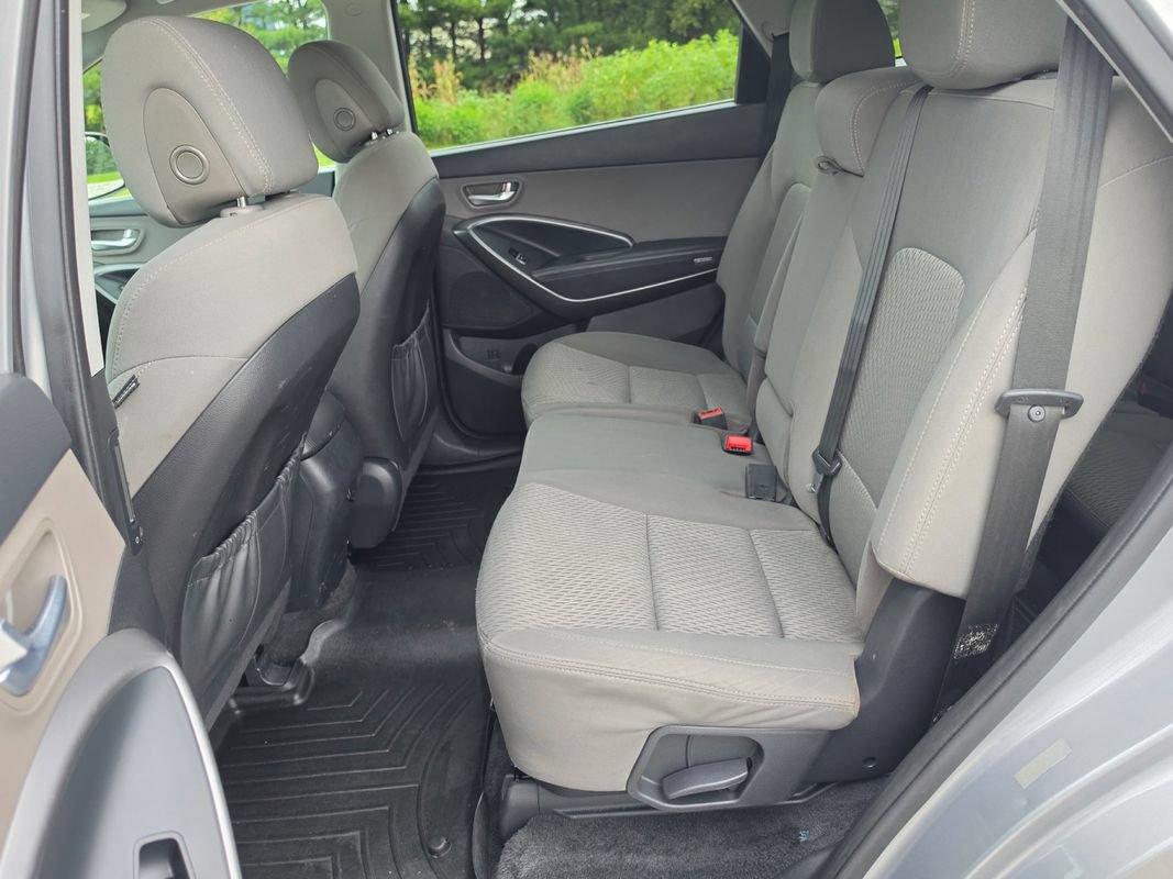Used 2019 Hyundai Santa Fe XL SE AWD/4WD image 13