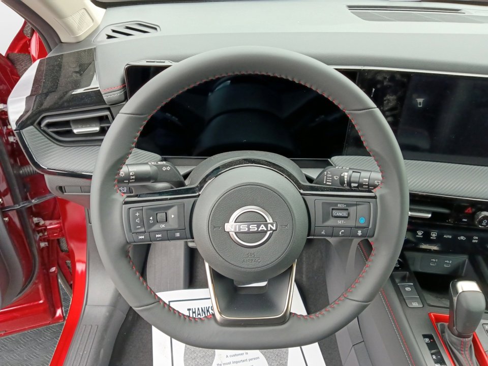 New 2026 Nissan Kicks SR FWD image 10