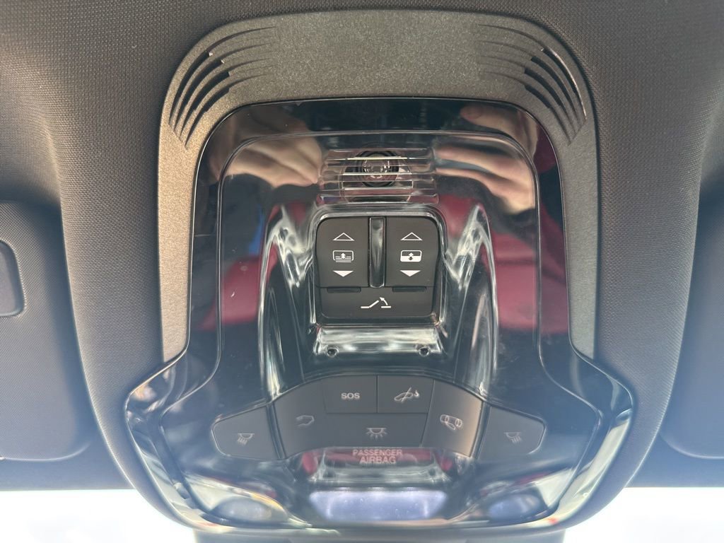 Used 2023 Alfa Romeo Giulia Veloce image 45