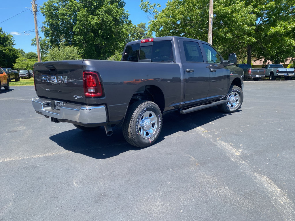 New 2026 RAM 2500 Tradesman AWD/4WD image 10