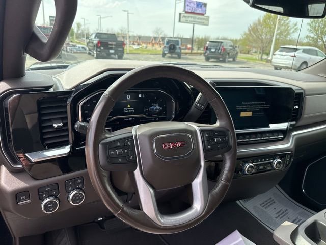 Used 2022 GMC Sierra 1500 SLT image 8