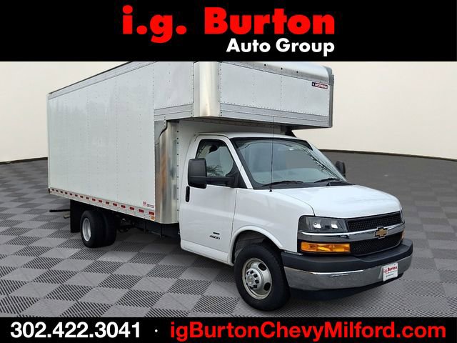 New 2024 Chevrolet Express 4500 Extended w/ Power Convenience Package