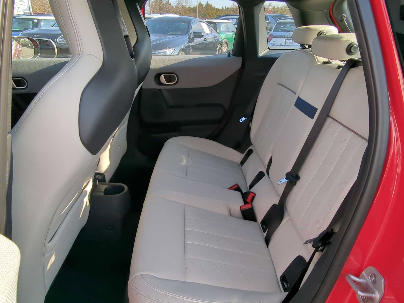 Used 2026 MINI Cooper 4-Door Hardtop FWD image 21