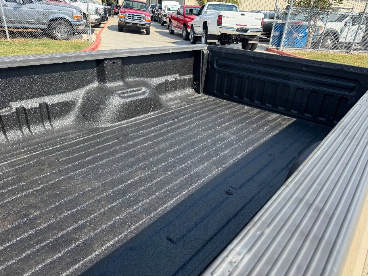 Used 2000 Ford F350 Lariat AWD/4WD image 42