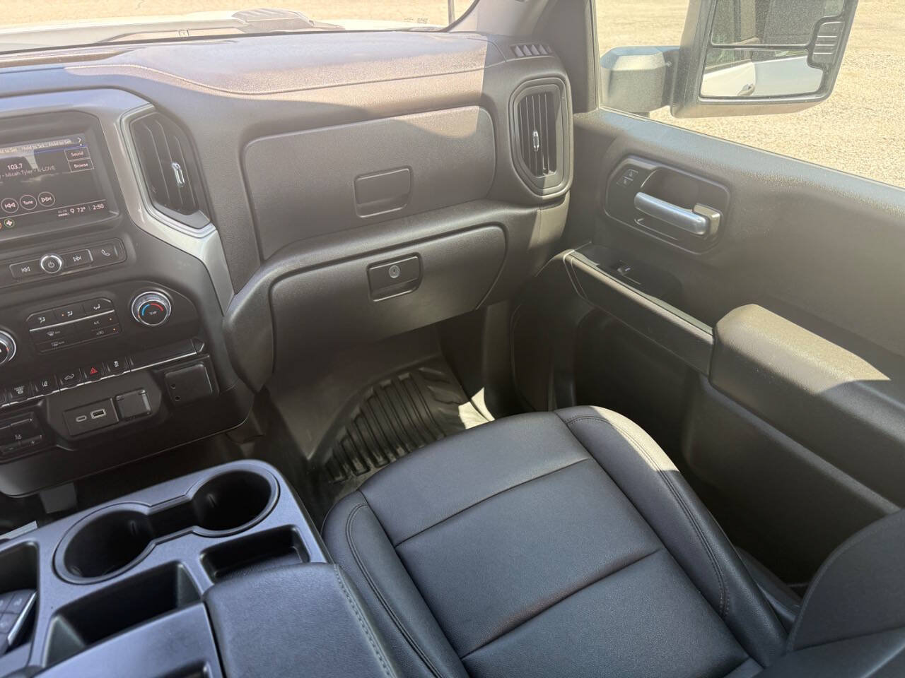 Used 2024 Chevrolet Silverado 2500 W/T w/ WT Convenience Package AWD/4WD image 31