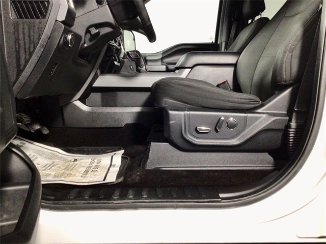 Used 2016 Ford F150 XLT w/ Equipment Group 302A Luxury image 15