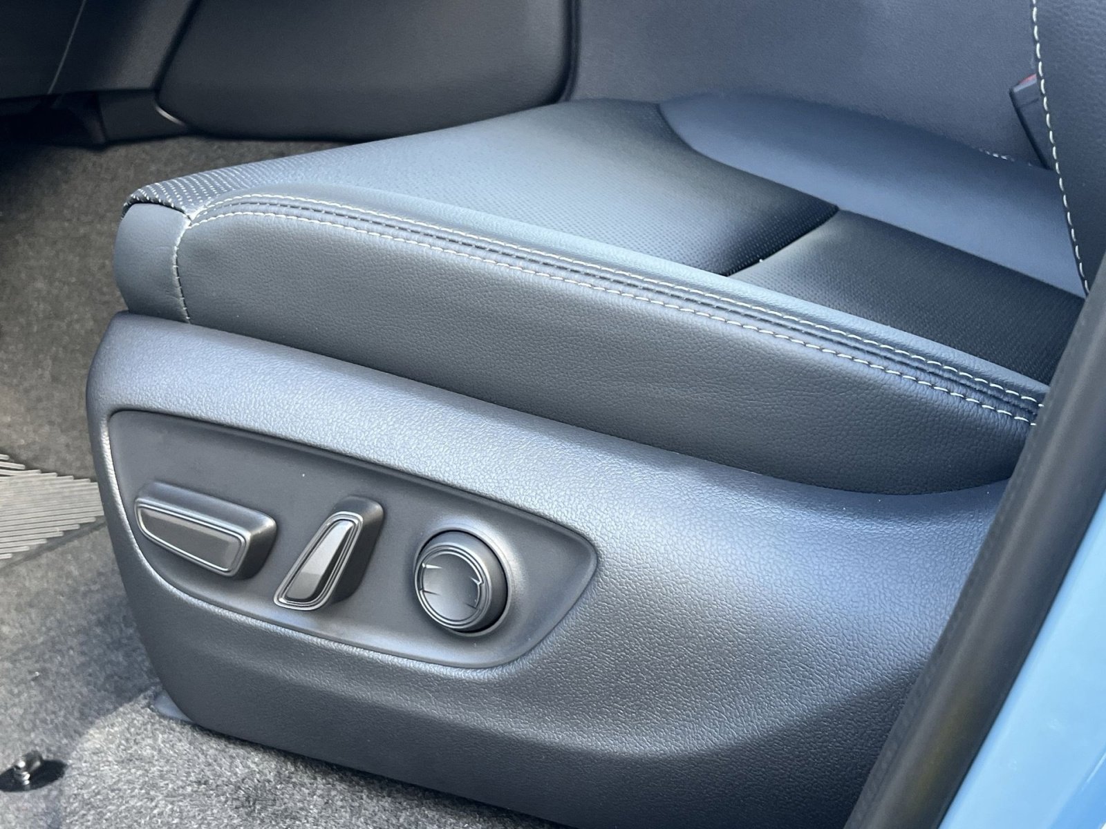 New 2026 Toyota Land Cruiser image 12