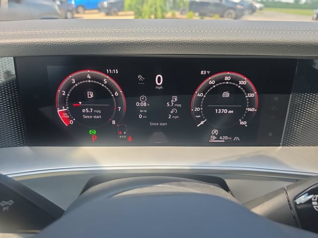 New 2026 Volkswagen Tiguan SE R-Line AWD/4WD image 11